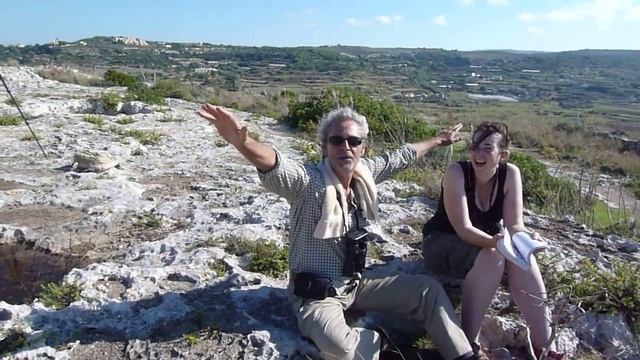 Haars explains Marsh Harrier ID to Caroline смотреть онлайн