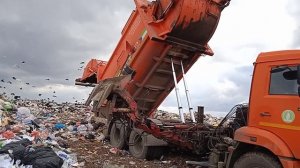 мусоровоз, разгрузка мусора😊
