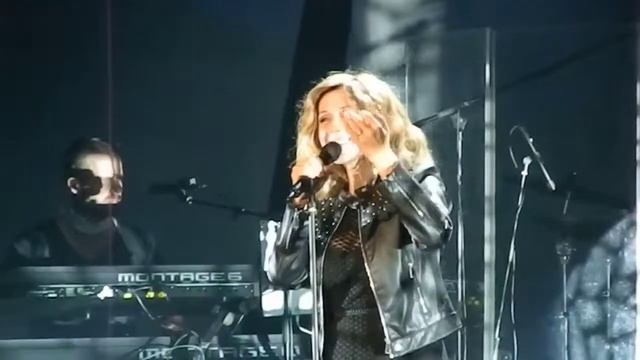 Lara Fabian If I Let You Love Me Sofia 27 03 18 VDownloader смотреть онлайн