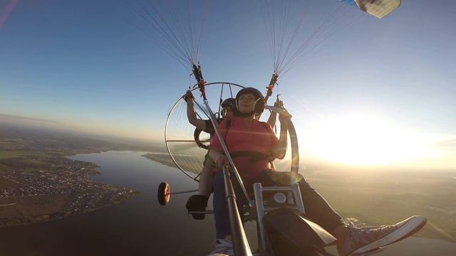 Параплан в Челябинске. Полёты 14 августа 2016. смотреть онлайн