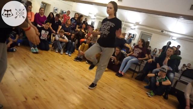 Hip-Hop D-stance #Fam# Battle 1x1 1/8 Дроздова Лера(win) vs Хондкарян Луиза смотреть онлайн