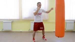 Хук! Чемпиона мира Андрей Сироткин покажет, как правильно выполнять хук!