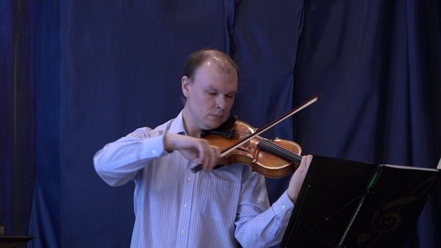 03,25 ЮРА смотреть онлайн