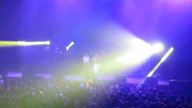 Tinashe - Pretend/All Hands On Deck at Monster Jam 2014 смотреть онлайн