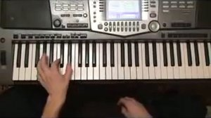 На пляже  из м ф Ну, погоди  Видеоурок на синтезаторе