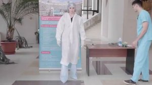 Как правильно надевать защитный костюм