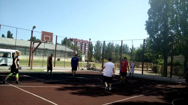 Баскетбол 5 смотреть онлайн
