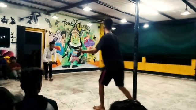 Waacking Dance Style Showcase By Pratap Sir смотреть онлайн