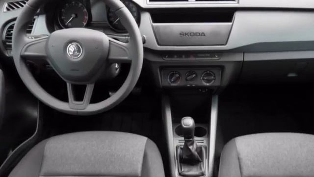 Skoda Fabia смотреть онлайн