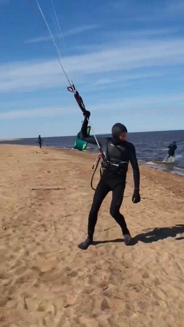 Aee🤙 смотреть онлайн