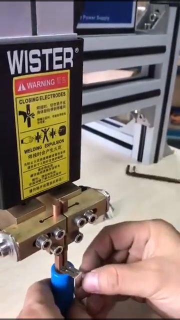 Ev Battery 21700 18650 Spot Welding Machine With 5000a Transistor смотреть онлайн