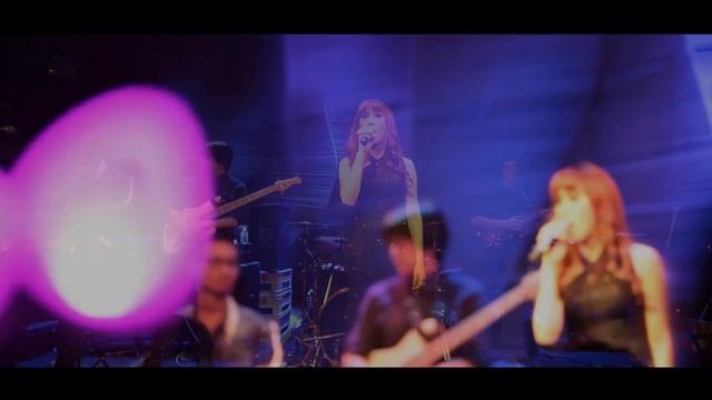 Tuey AF10 - I Will Be @ The Lady Dragon Concert смотреть онлайн