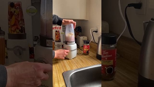 Starfrit Blender смотреть онлайн