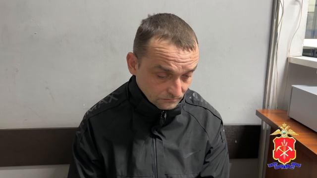 В Белове сотрудники полиции задержали злоумышленника, который угнал автомобиль и совершил ДТП смотреть онлайн