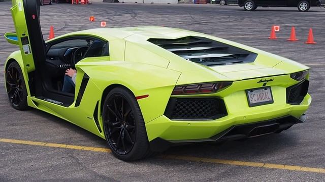 Lamborghini Aventedor Reving смотреть онлайн