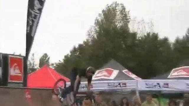 Uprising Quiksilver skate exibition смотреть онлайн