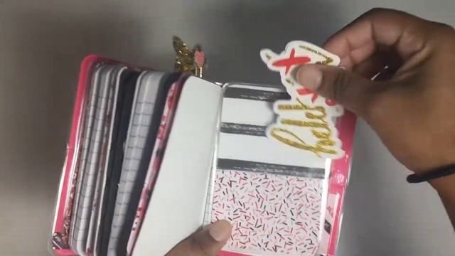 Project Share: Mini Valentine Travelers Notebooks смотреть онлайн
