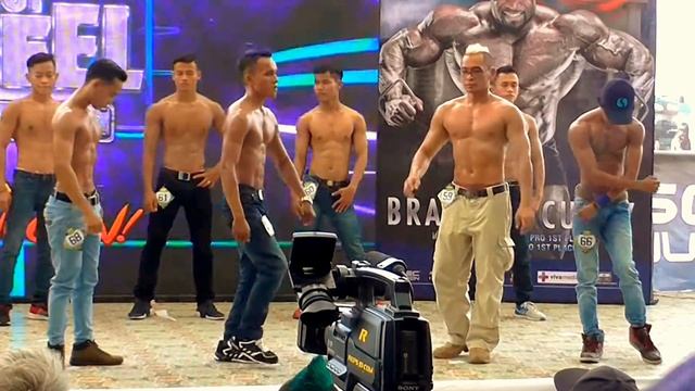 Men of Steel 2017 Bay Walk Super Beginner Preliminary part 10 смотреть онлайн