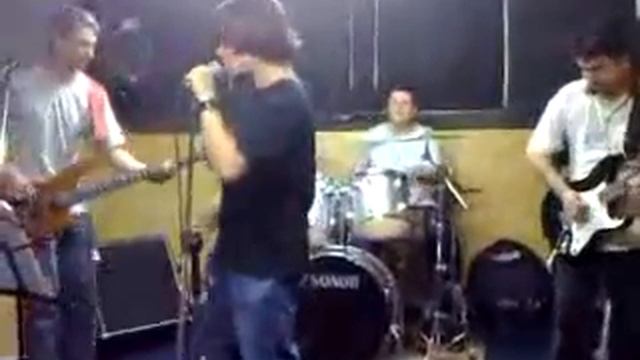 BANDA EFEITO BOOMERANG - Ciúme - (Ultraje a Rigor Cover) смотреть онлайн