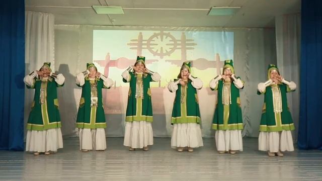 Чапчыл5ан нэьилиэгэ. "Сиибиктэ" фольклорнай белех. Салайааччы Кардашевская Сайыына Григорьевна смотреть онлайн