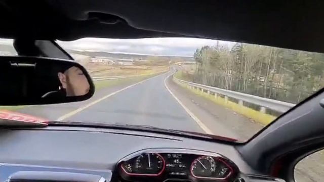 Peugeot 208 GTI Test Drive смотреть онлайн