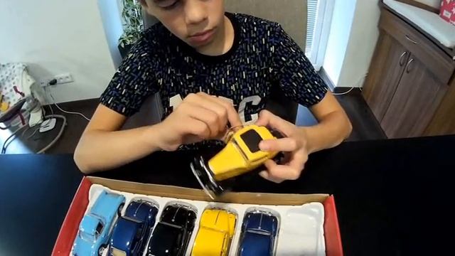 74 big cars for children by KINSMART смотреть онлайн