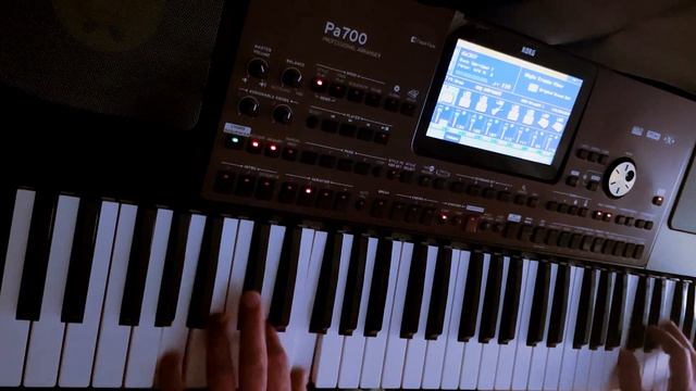 Electric Pop Style KORG PA 700 Mysterious Art - Das Omen (80s) смотреть онлайн