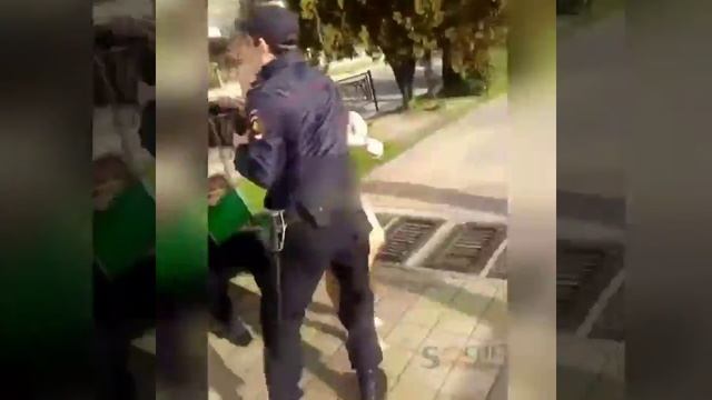 Задержание нудиста в Сочи