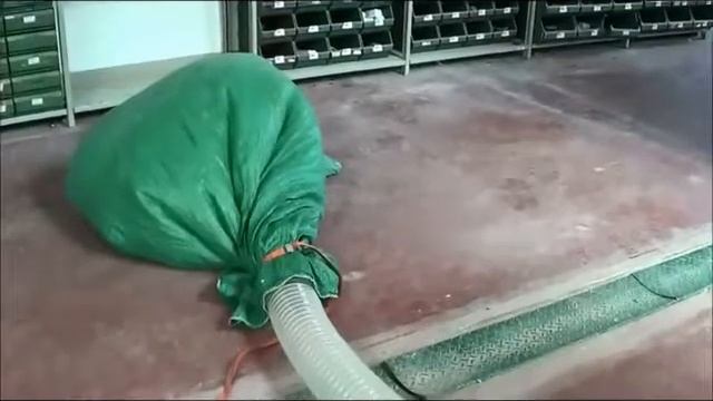 Grizzly 25hp - Foam Shredding Machine. смотреть онлайн