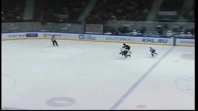 Копия видео "Копия видео "Красивый гол Кагарлицкого"" смотреть онлайн