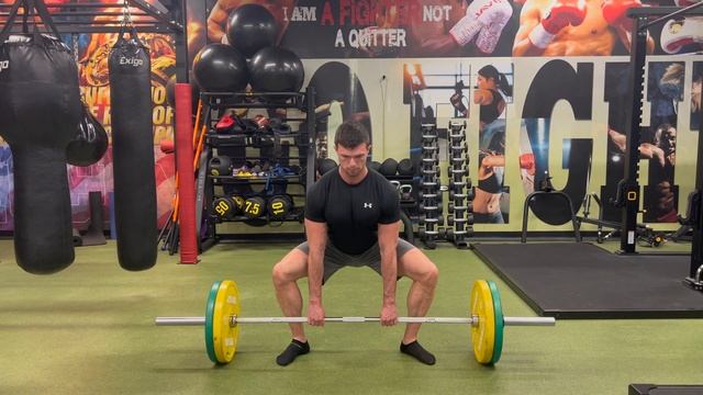 How to Do the sumo deadlift | Beginner's Guide смотреть онлайн