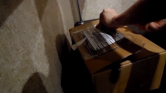 Распаковка посылки с Сайт Computeruniverse.ru смотреть онлайн