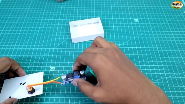 यह सोलर 40 volt Output देता है | Desi Jugaad, Increase The Power Of Solar Panels | Solar Panels смотреть онлайн