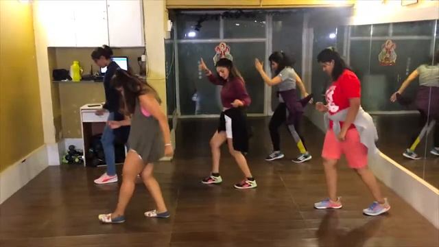 Las Ketchup - The Ketchup Song (Asereje) | Zumba Dance Routine | Pink Curves