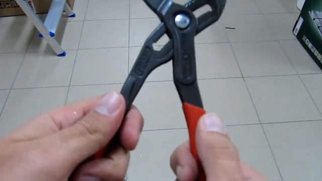 Hightech Water Pump Pliers Knipex Cobra® 8701250 And 8701300