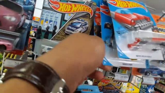 HUNTING HOT WHEELS DAPET NISSAN GTR & MORRIS MINI смотреть онлайн