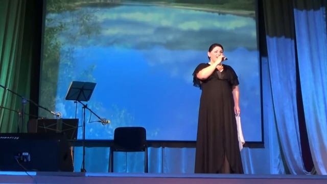 Евгения Винник: "Течёт река Волга..." смотреть онлайн