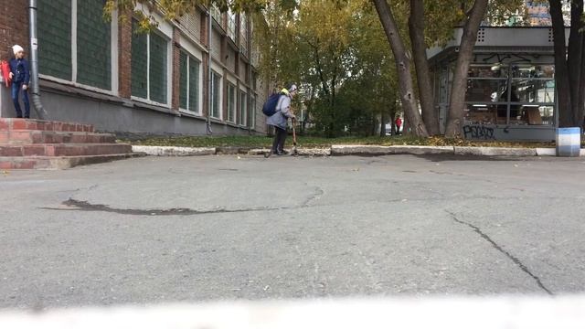 Прыжок на самокате смотреть онлайн