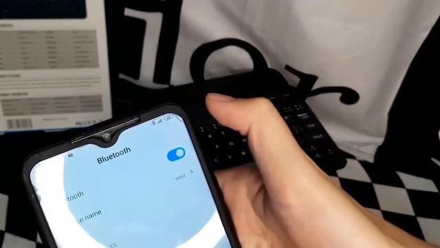 WIRELESS BLUETOOTH KEYBOARD UNBOXING/REVIEW (How to use bluetooth keyboard) | Les Niones смотреть онлайн