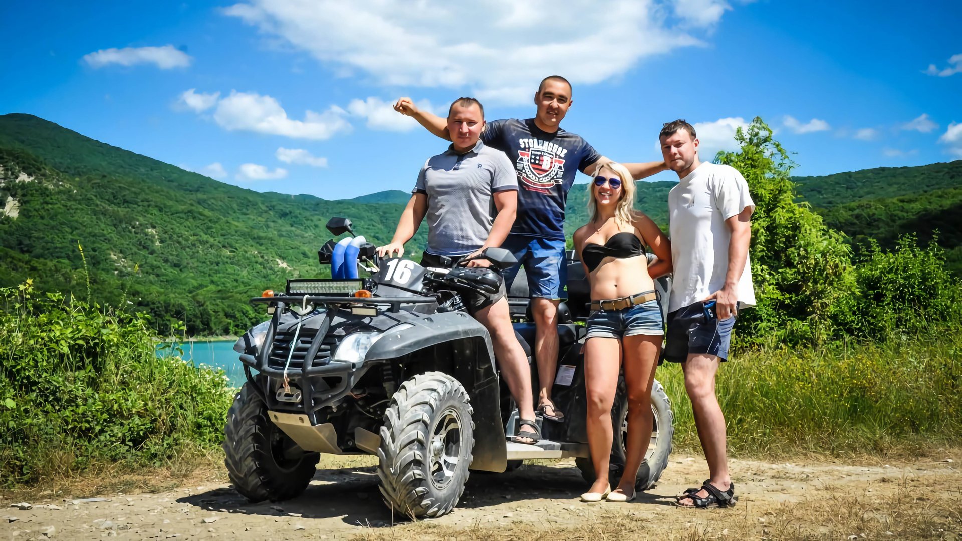 Квадроциклы смотреть онлайн