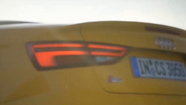 Audi S3 Cabrio смотреть онлайн