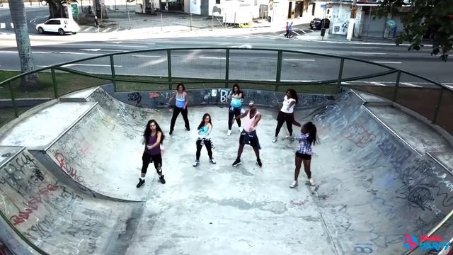 Bitch, I’m Loca – Madonna feat. Maluma| ZUMBA® | Choreography | Dance смотреть онлайн