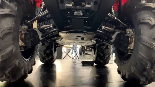 2024 (2023.5) CanAM Outlander XMR 700 walk around смотреть онлайн