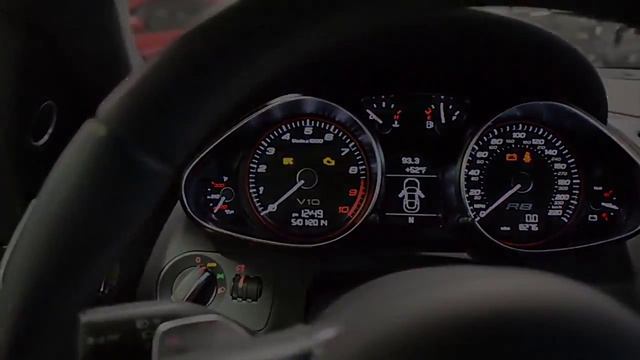 2010 Audi R8 V10 Ibis White LC291 смотреть онлайн