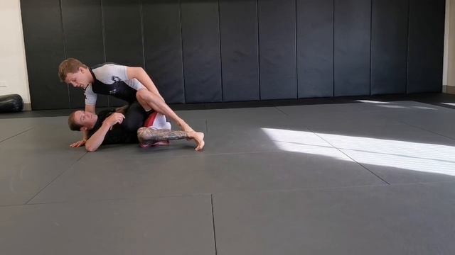 The hitch-hiker escape смотреть онлайн