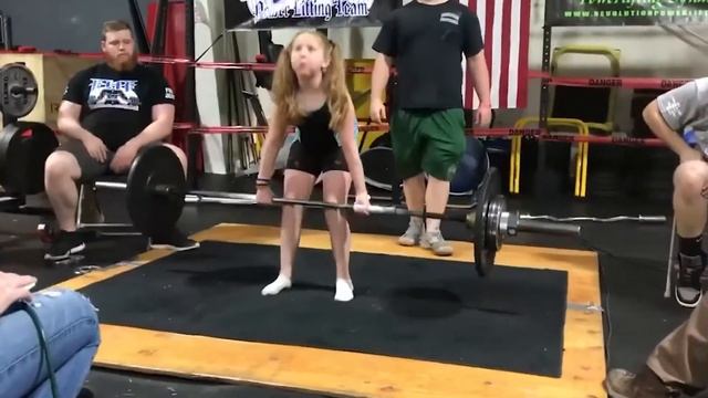 Powerlifting: Even Your Mother Can Do It, SP (SHORT VERSION) смотреть онлайн