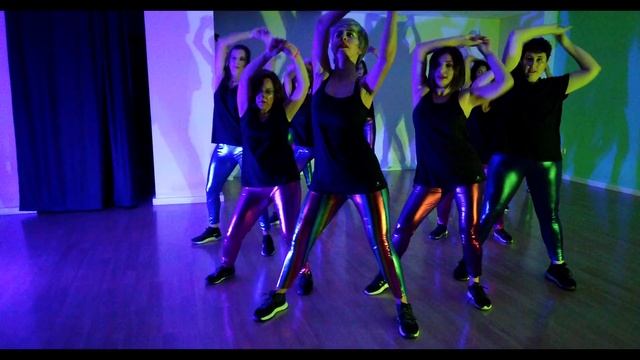 Festival Navidad 2019| Zumba| Coreografía by Karen Riehn| Uptown BCN смотреть онлайн