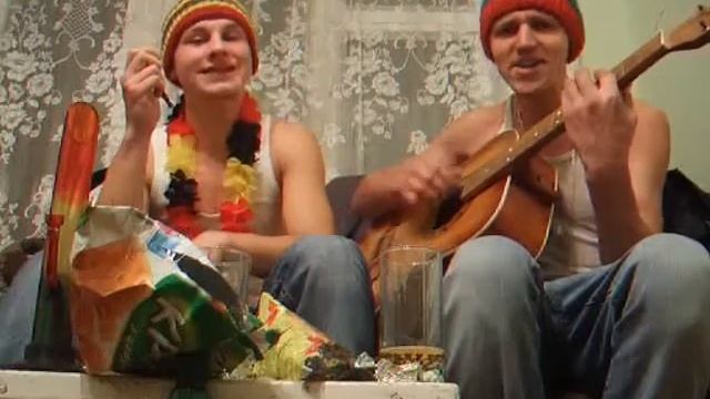 Гарис и Харис - StudentТМ.flv смотреть онлайн