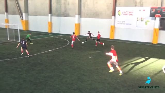 Штутгарт - Аврора 5:3 смотреть онлайн