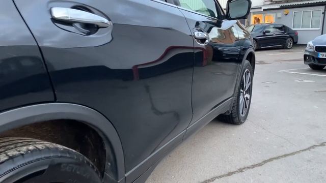 Nissan X-Trial смотреть онлайн
